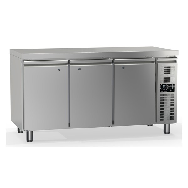 Ψυγείο Πάγκος Συντήρηση Χωρίς Μηχανή με 3 Πόρτες PK6-70-159-PPP GINOX